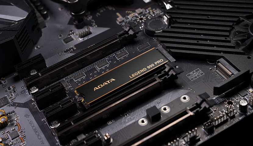 ADATA LEGEND 900 PRO 2TB PCIe Gen4 x4 M.2 2280 SSD - SLEG-900P-2TCS