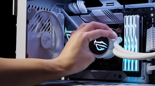 ASUS ROG STRIX LC III 360 ARGB 360mm AIO Liquid CPU Cooler - White