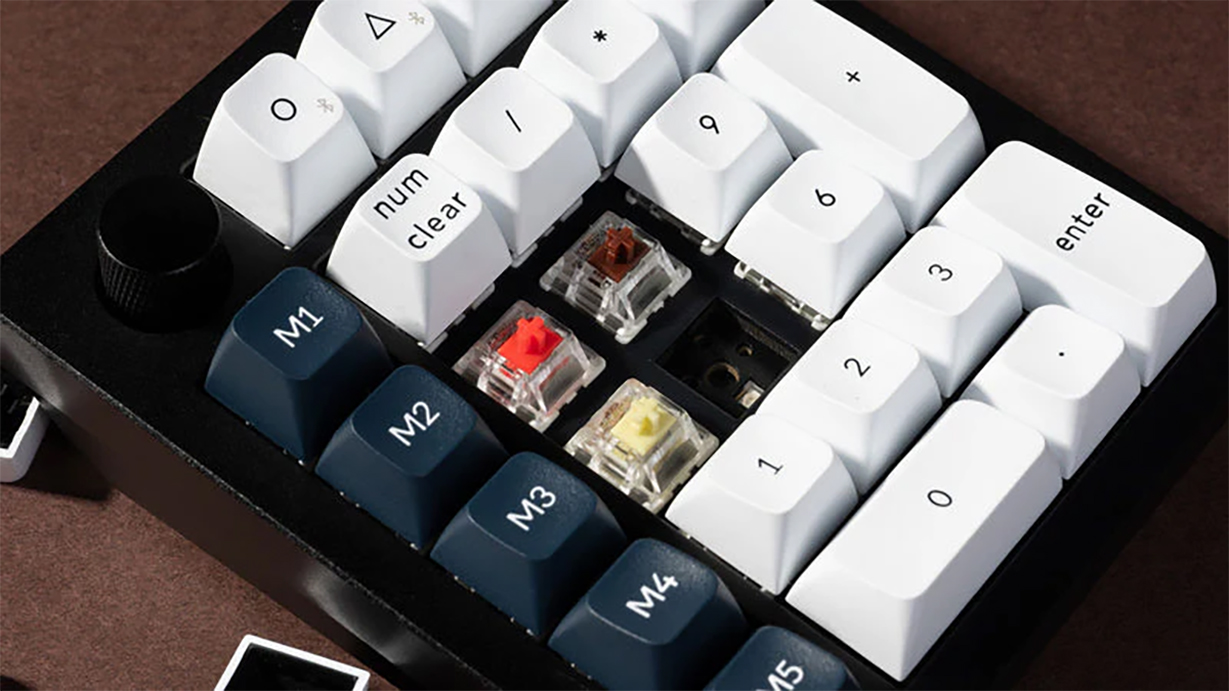 Keychron Q0 Max Hot-Swap RGB Wireless Number Pad Black