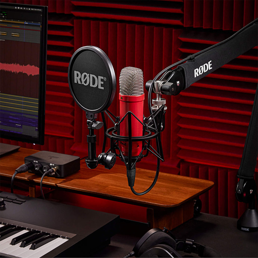Rode NT1 Signature Series Microphone (Red) - NT1SIGNATURERED | Mwave